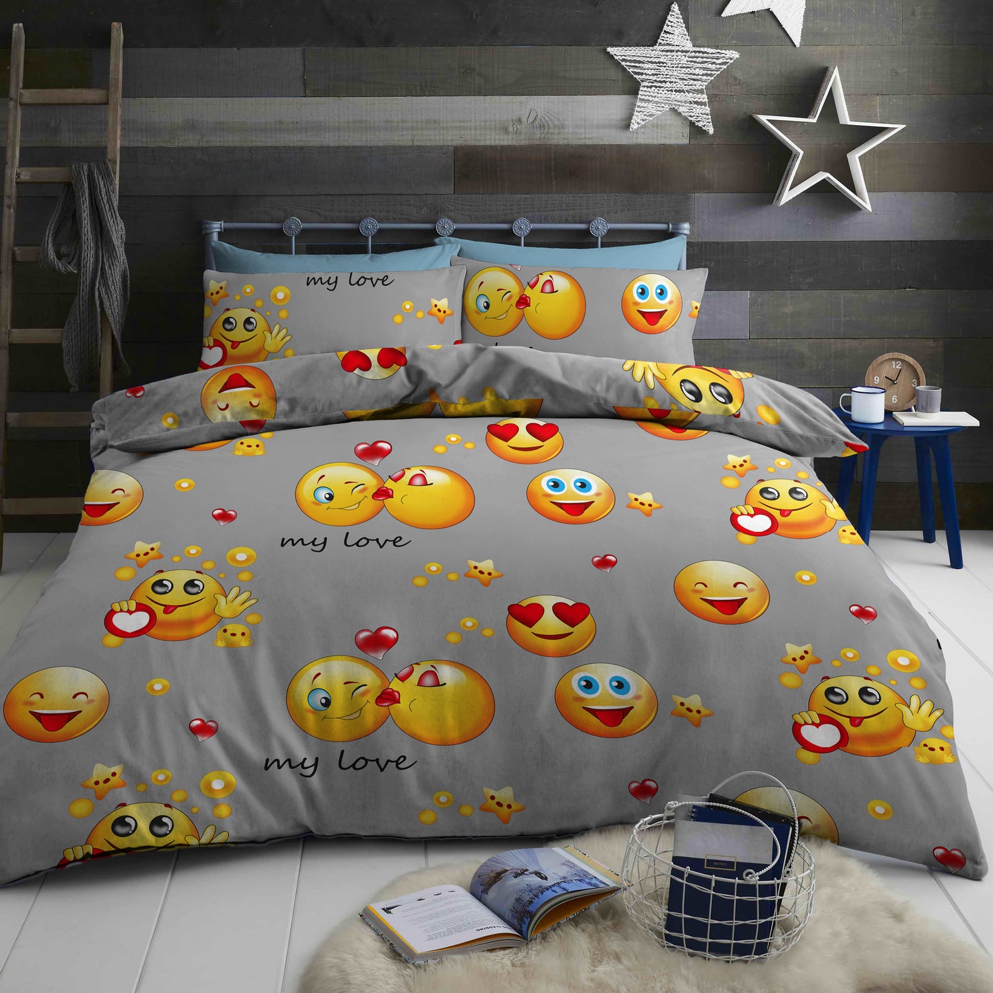 Bed Sheet Set with Emojis Design