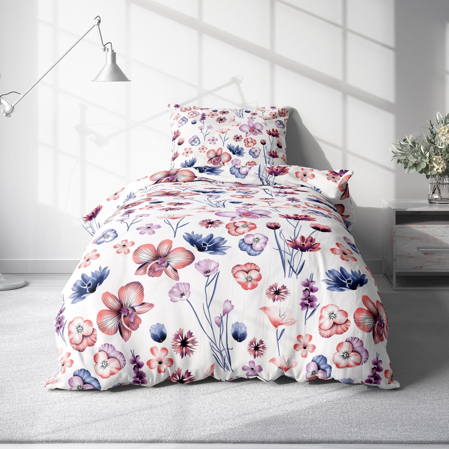 Bedsheet Set with Beautiful Flower Patterns