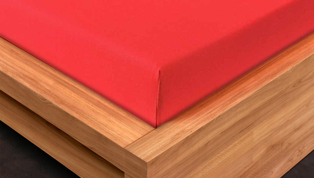 Jersey Fitted Sheet - Red - bala.pk